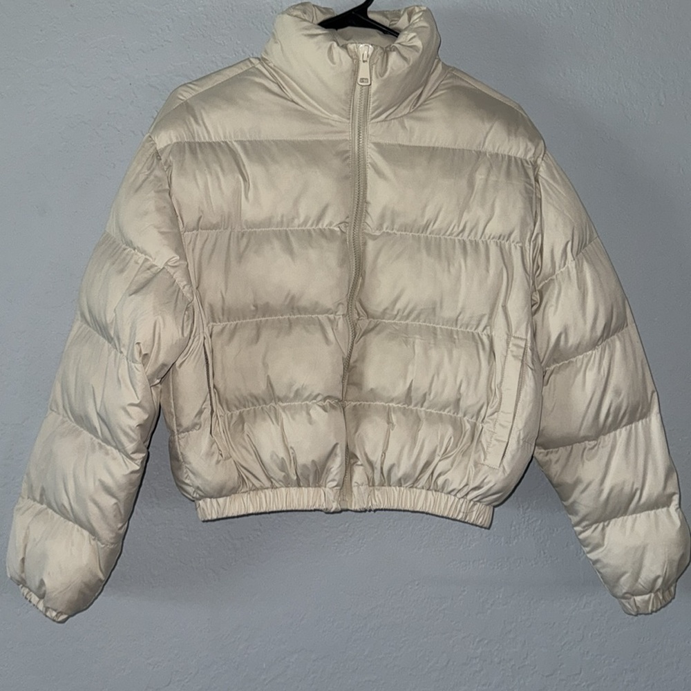Cream Puffer Jacket - Picture 4 of 9